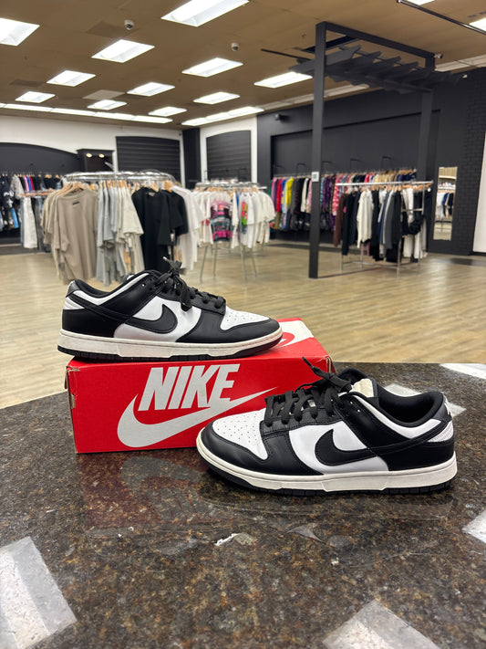 Nike Dunk Low Retro “White Black Panda” Used w Box