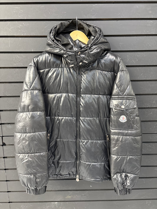 Moncler Black Puffer USED