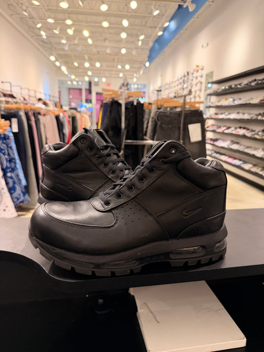USED Nike Boots Black No Box