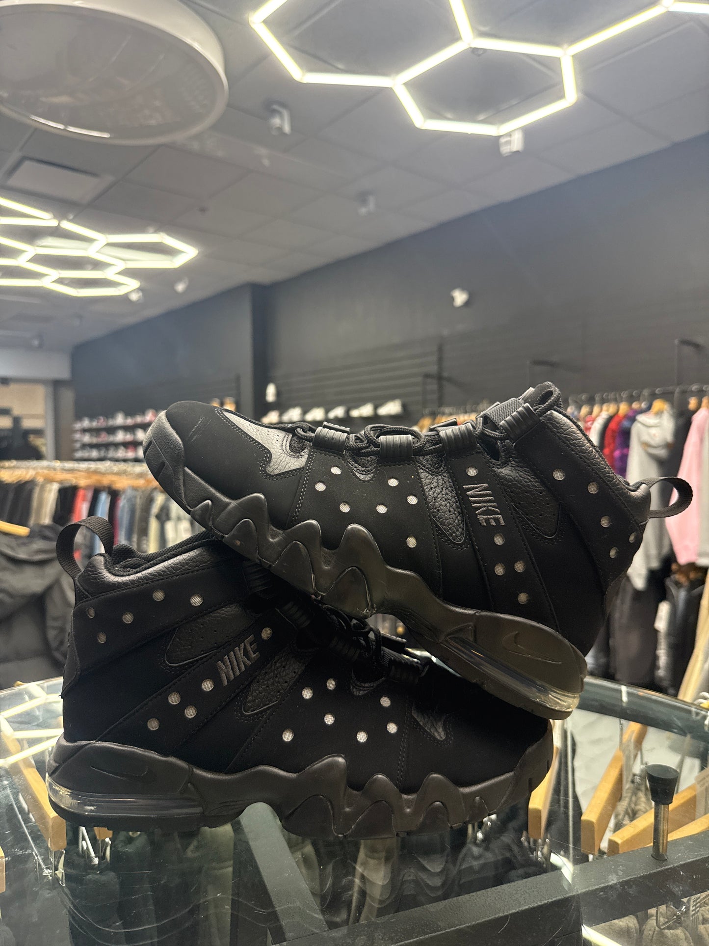 Charles Barkley Triple Black CB 94 USED NO BOX