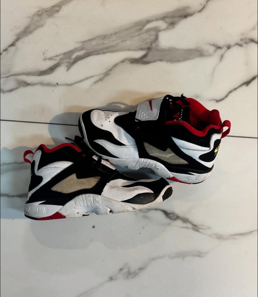Diamond turf