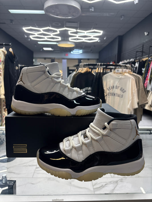 Jordan 11 Gratitude USED W BOX