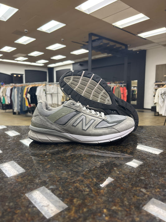 New Balance 990 V5 USED NO BOX