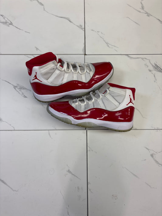 Jordan 11 Cherry USED NO BOX
