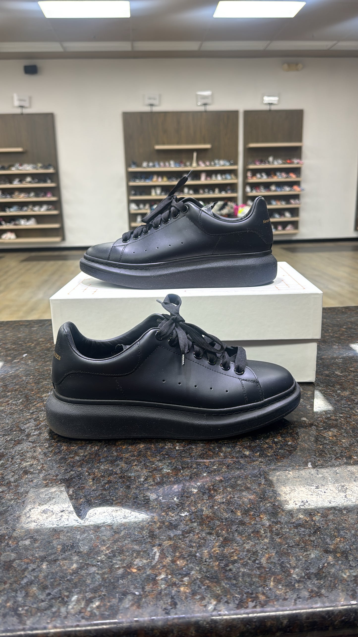 Alexander Mcqueen Triple Black Used W box