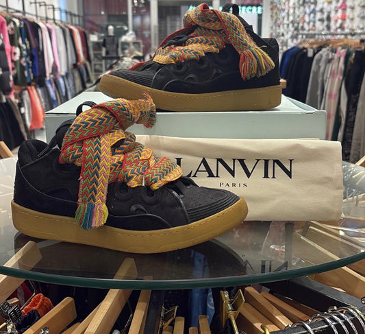 USED Lanvin curb black with box