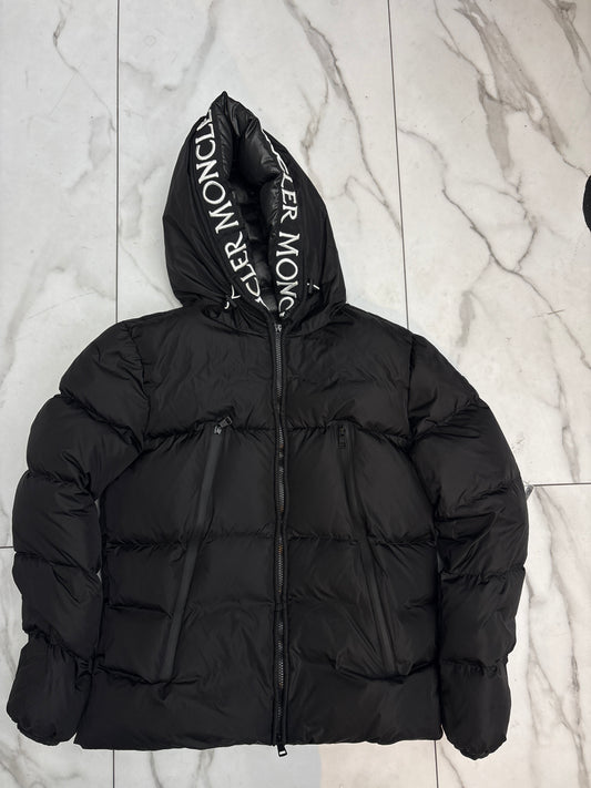 MONCLER HOODED SHORT DOWN JACKET PRE-OWNED