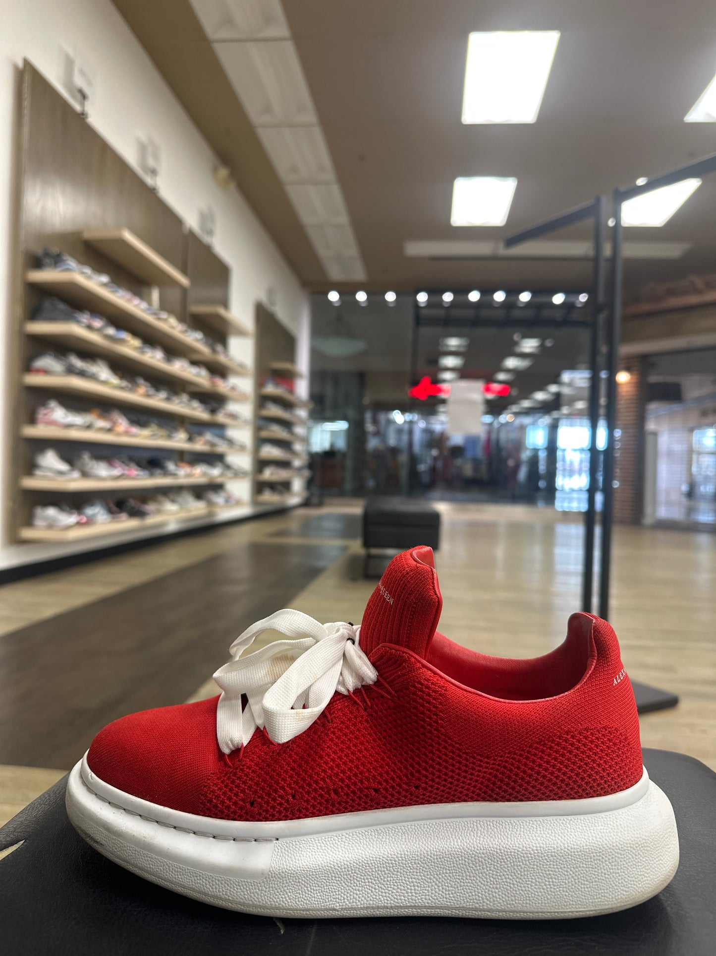 Alexander McQueen queen flame red Used