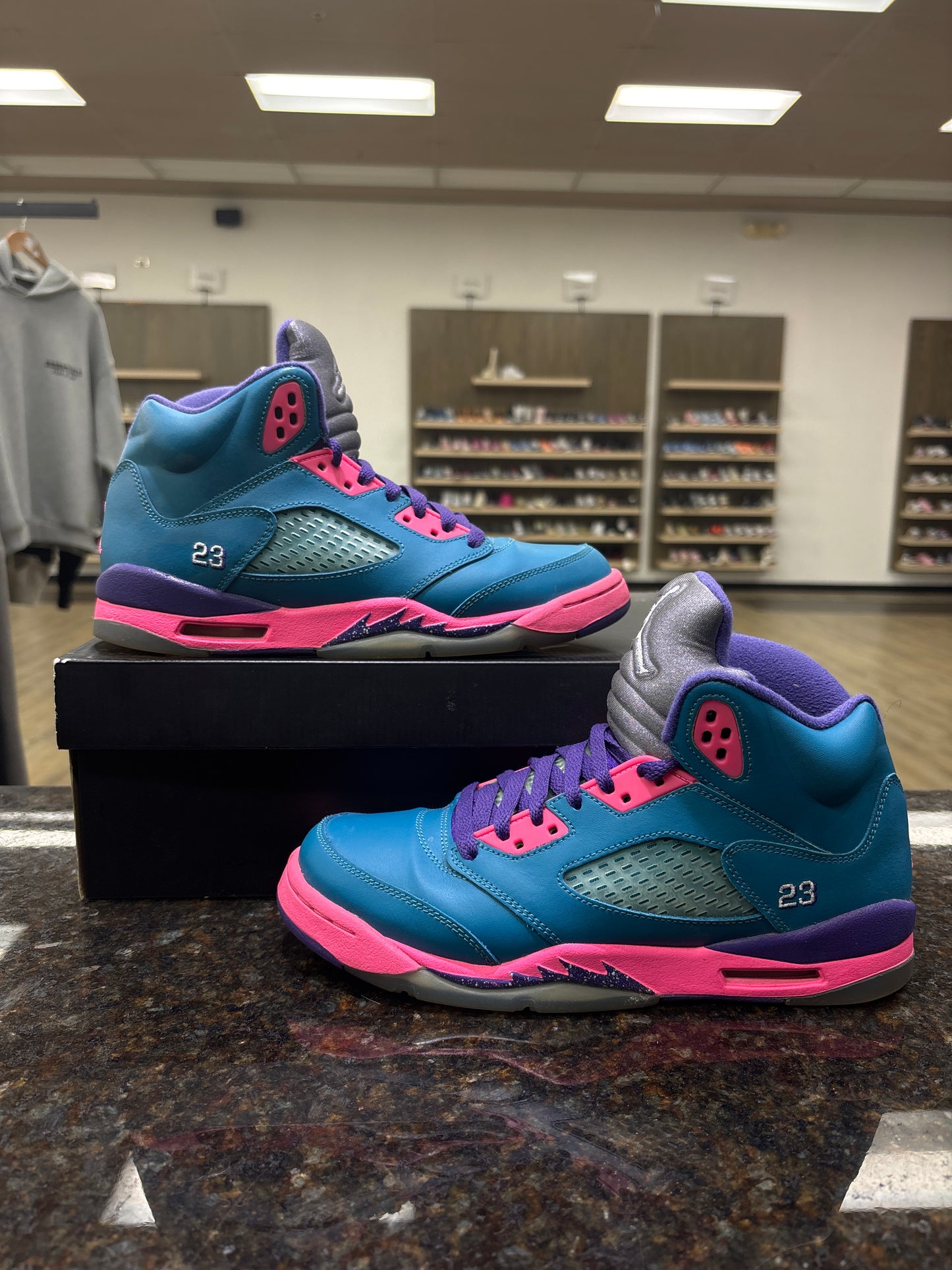 JORDAN 5 TROPICAL TEAL PRE-OWNED
