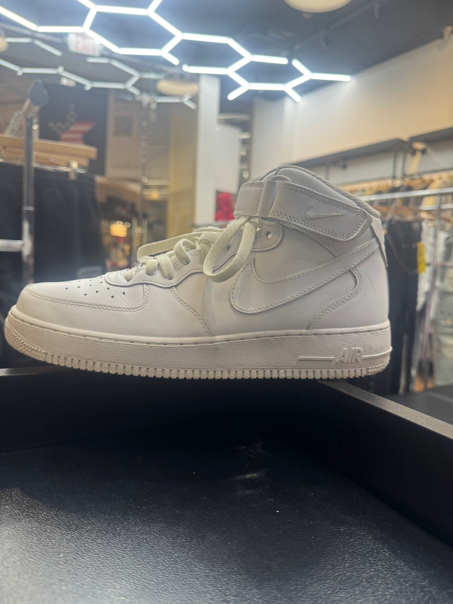 Air Force 1 Mid White Used No Box