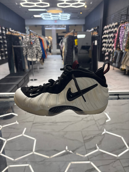 Nike Foamposite ‘Pearls’ (WORN ONCE)