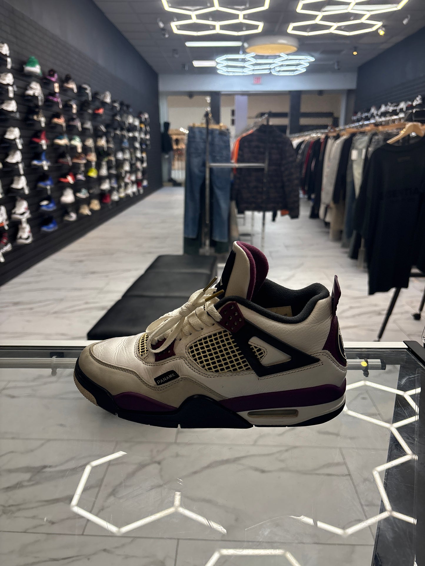 Jordan 4 ‘PSG’ USED NO BOX