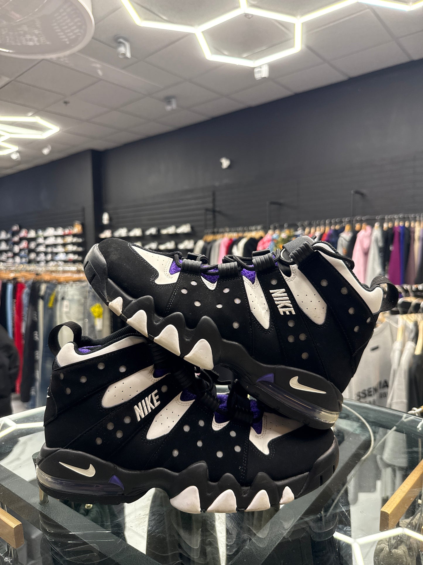 Nike Charles Barkley Purple/Black/White USED NO BOX