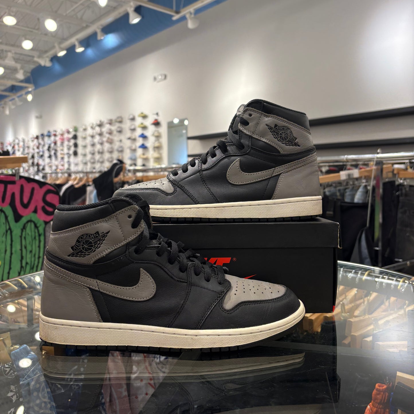 Jordan 1 “Shadow” Used With Box