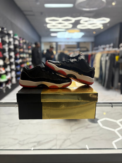 Jordan 11 ‘Bred’ Low USED W REPLACEMENT BOX