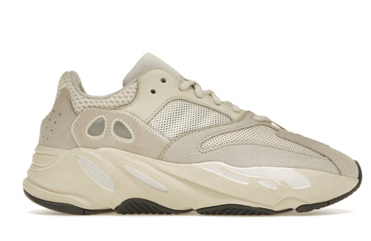 Yeezy 700 Analog