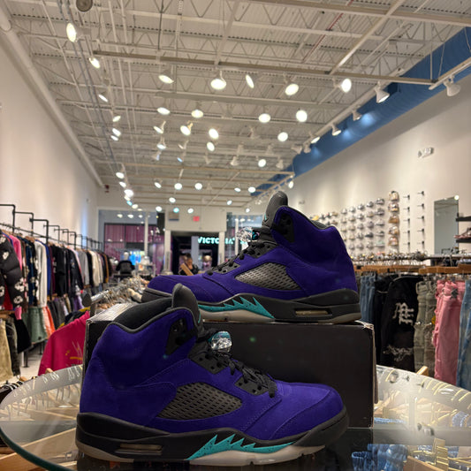 Jordan 5 Grape USED W BOX