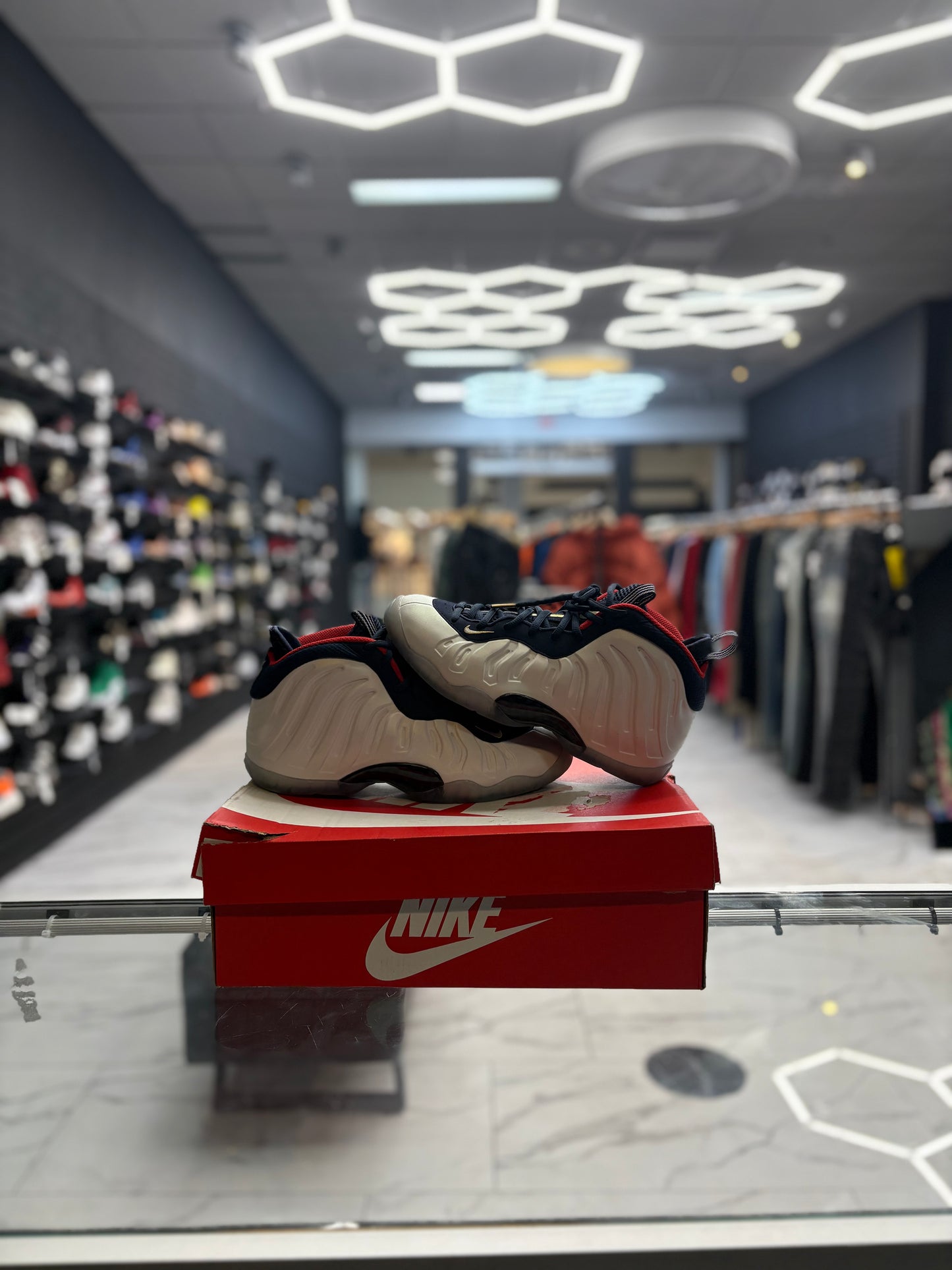 Foamposite ‘Olympics’ USED W BOX