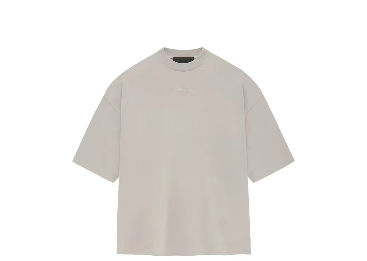 Essentials #12 silver Cloud tee