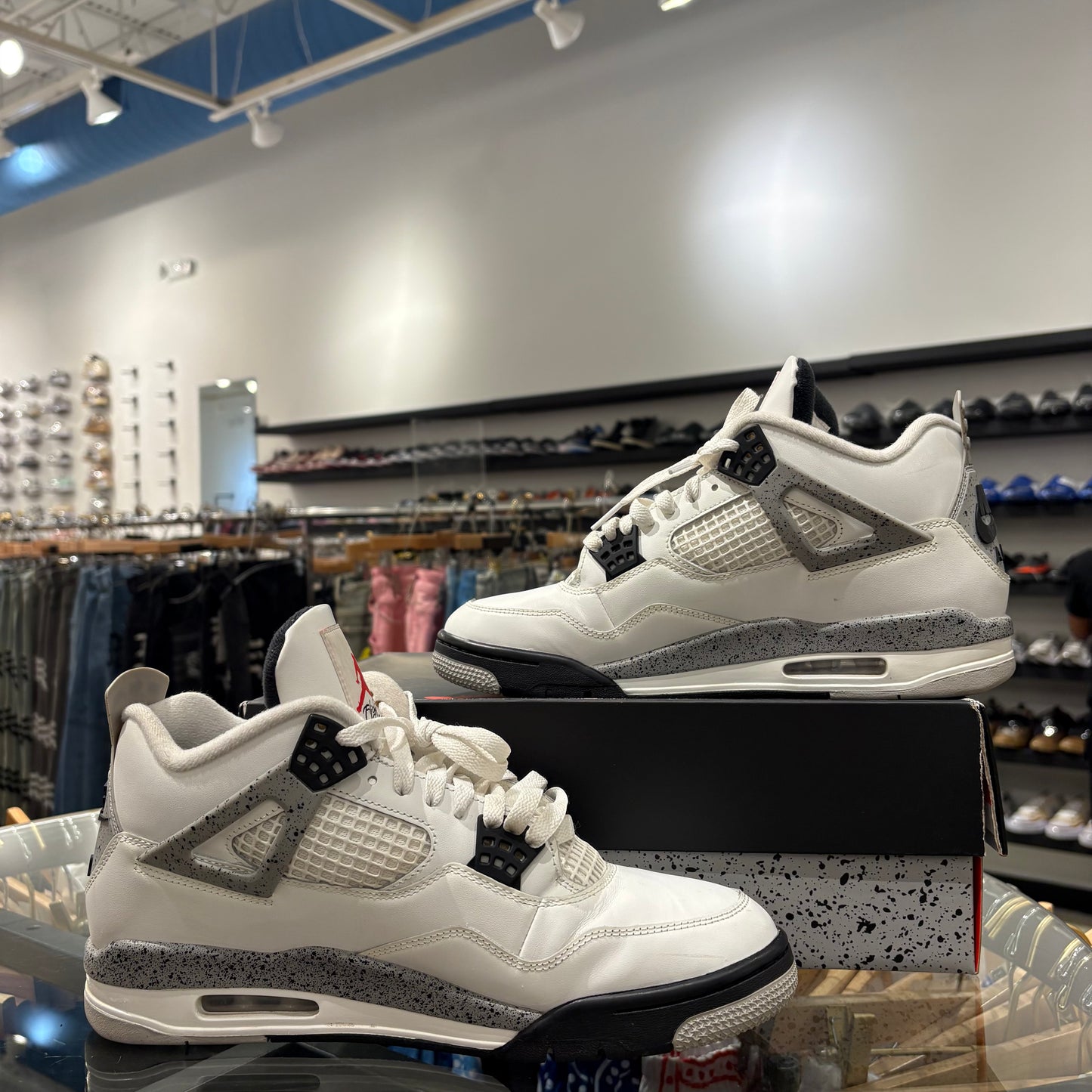 Jordan 4 White Cement USED W BOX