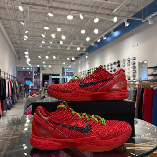 Kobe 6 ‘Grinch’ USED W BOX