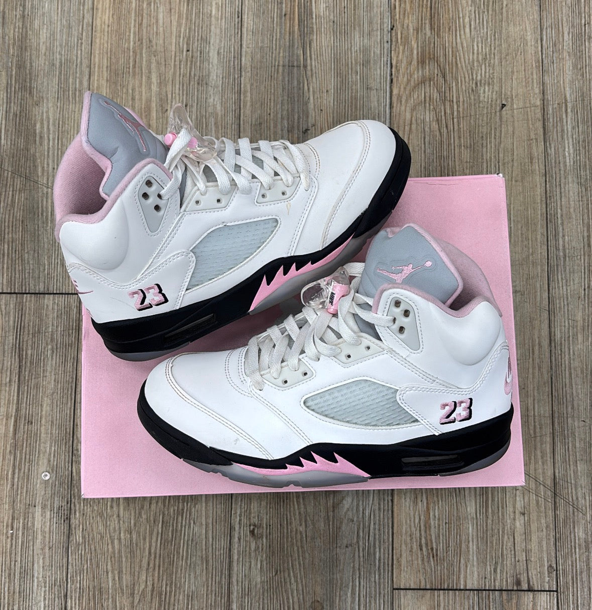 Used Jordan 5 Soft pink with box