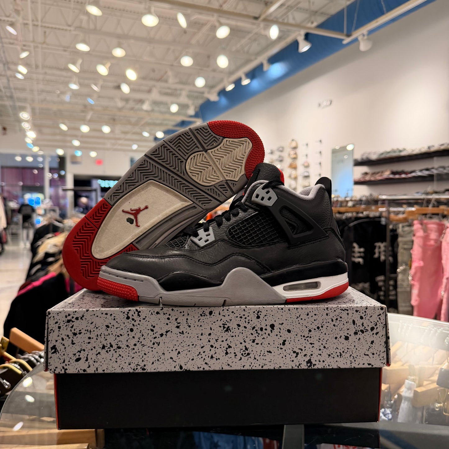 Jordan 4 Bred USED W BOX
