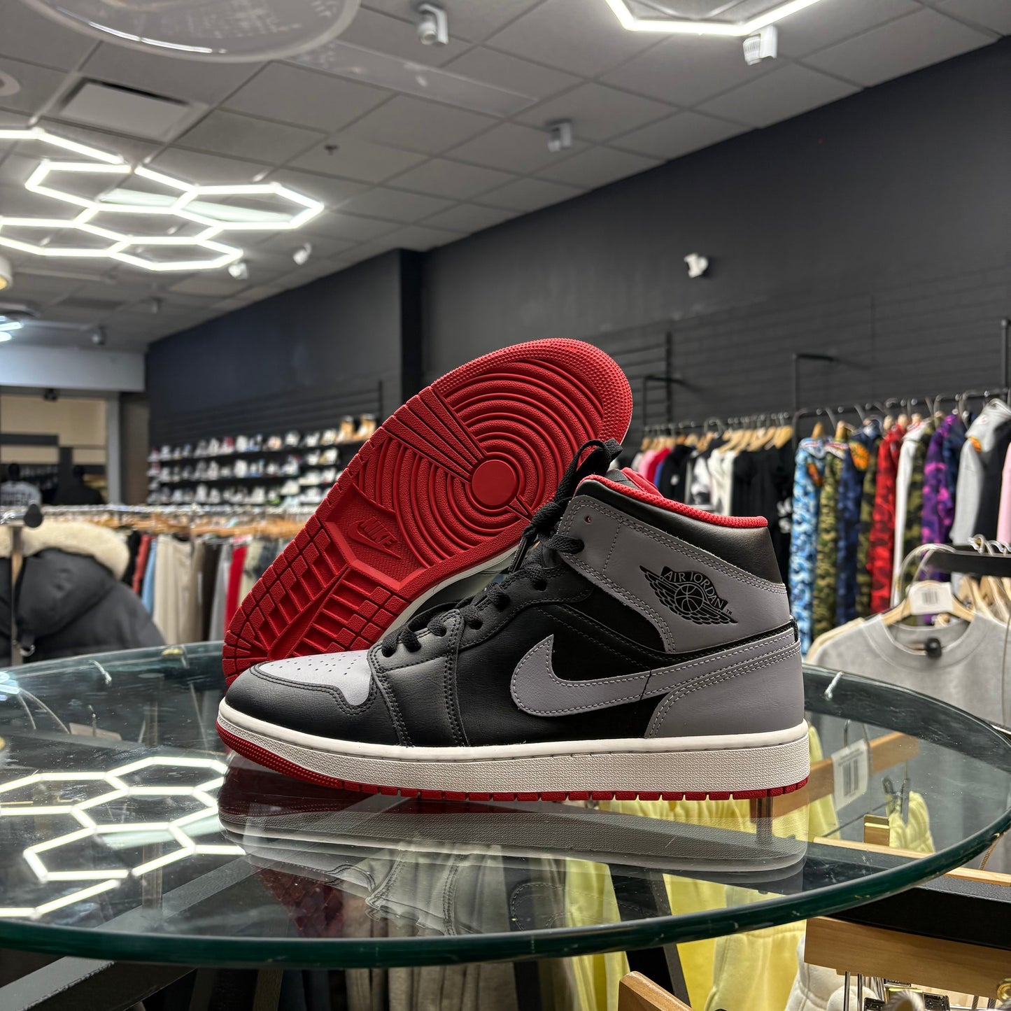 Jordan 1 ‘Shadow Bred’ USED NO BOX