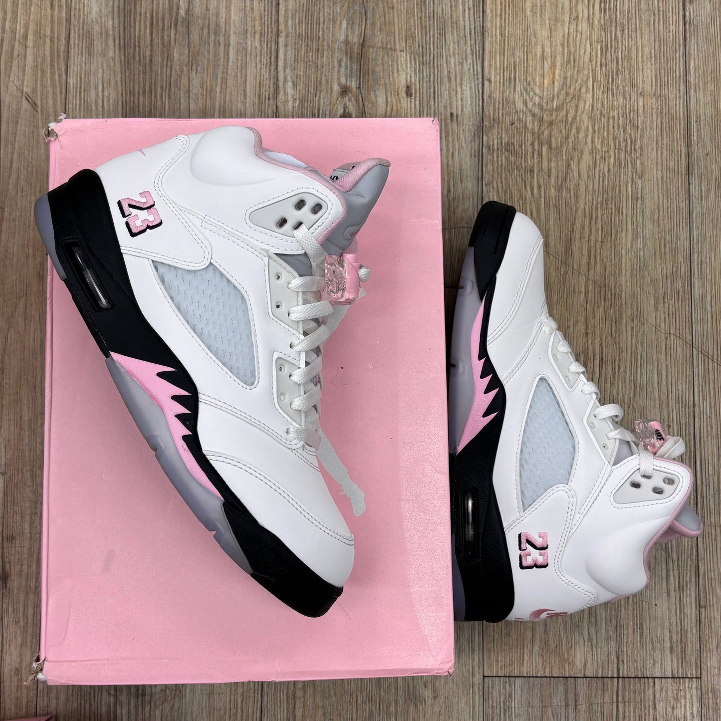 Jordan 5 soft pink preowned with box