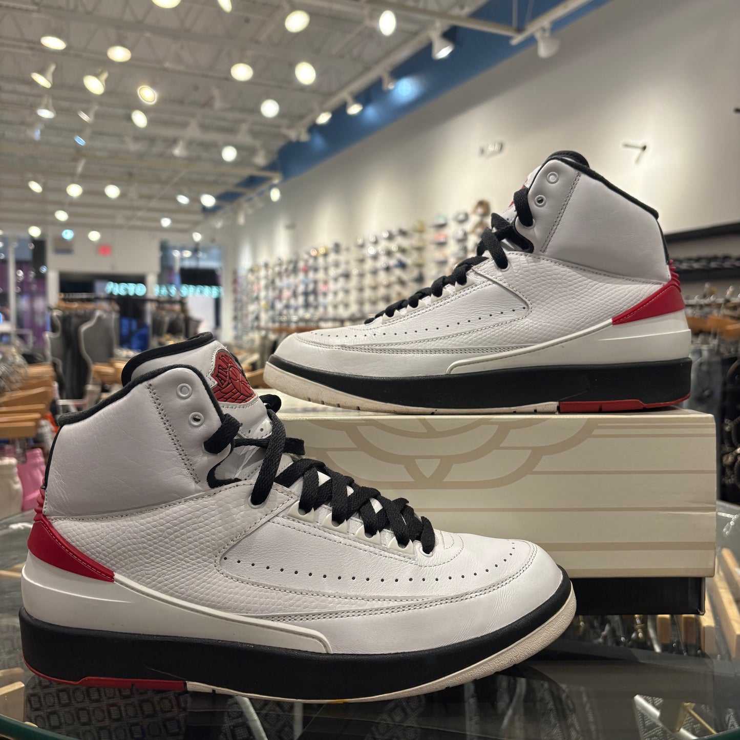 Jordan 2 Bred USED W BOX
