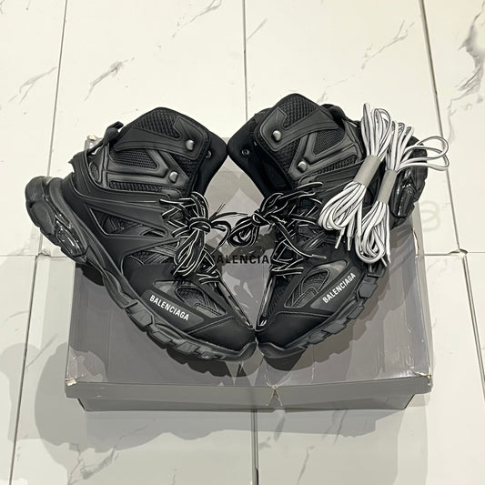 Balenciaga Track High VNDS W BOX & EXTRA LACES