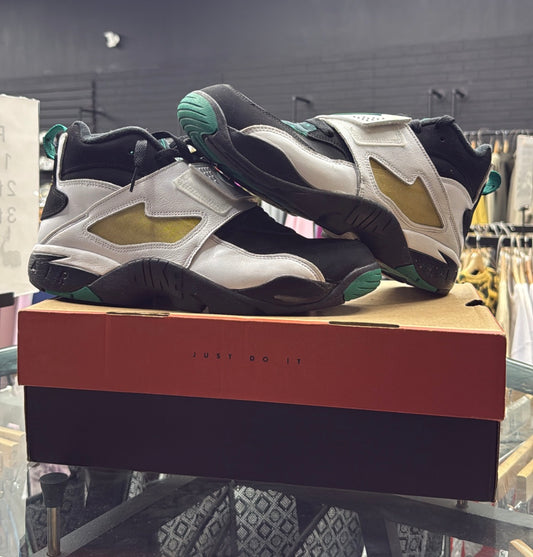 Nike Air Diamond Turf “Emerald” Used With Box