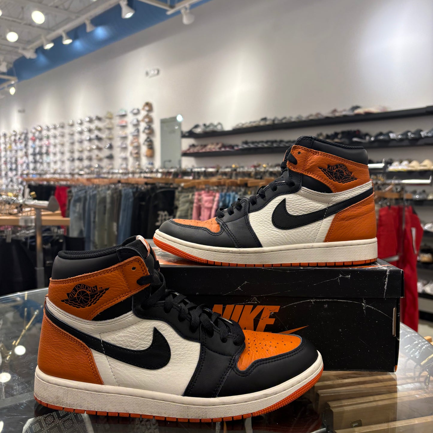 Jordan 1 Shattered BackBoard USED W BOX