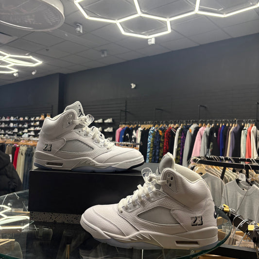 Jordan 5 ‘White Metallic’ USED W BOX