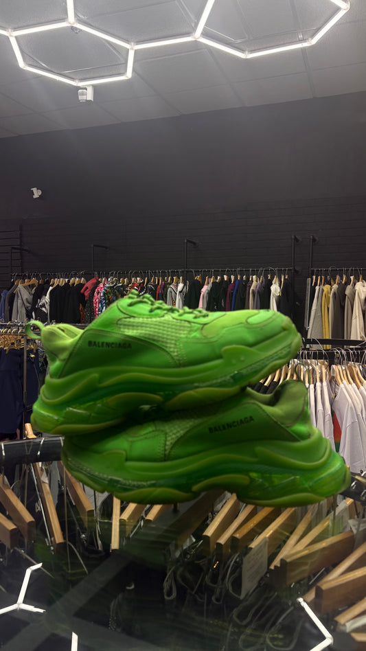 Balenciaga tripe S USED NO BOX
