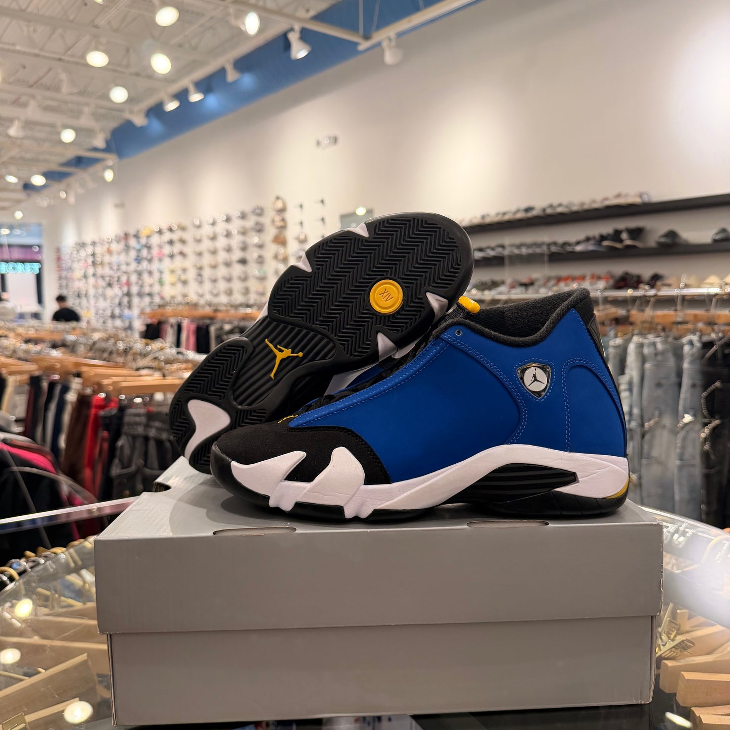 Jordan 14 Laney VNDS W ORIGINAL BOX