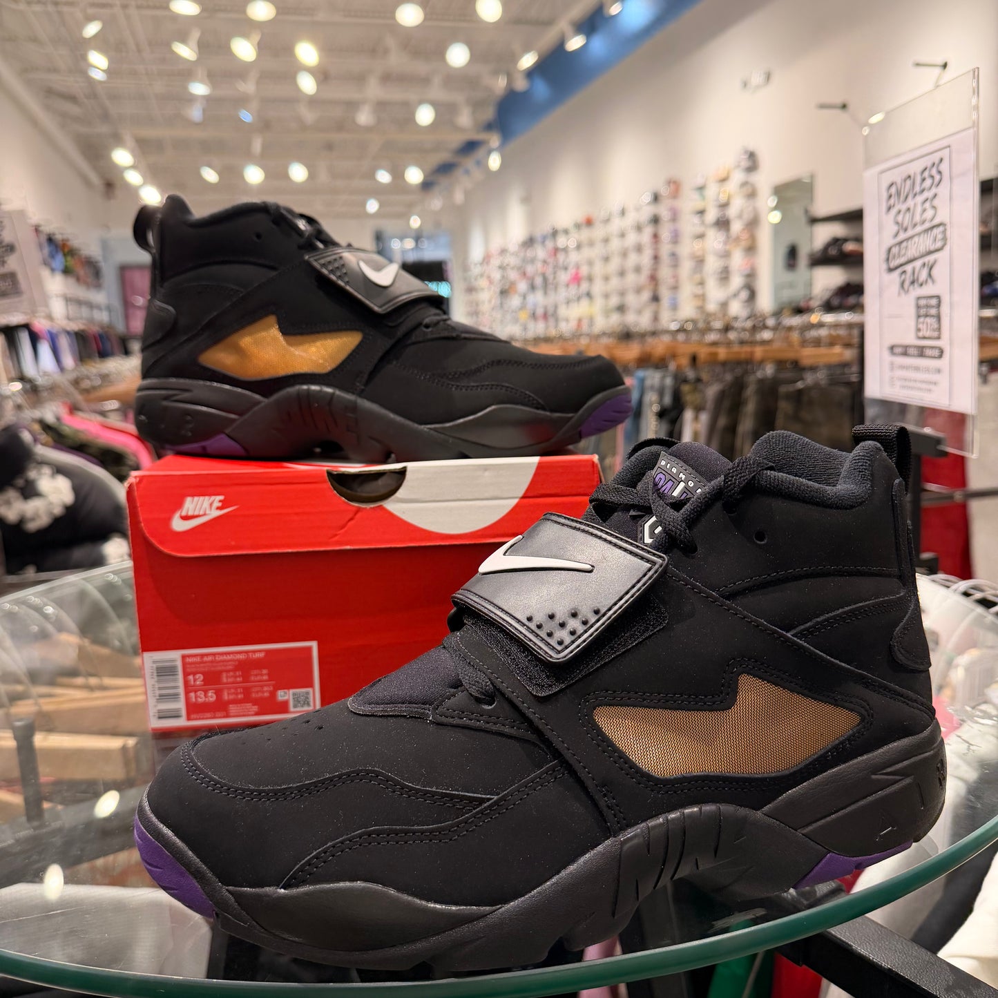 Diamond Turf Raven VNDS