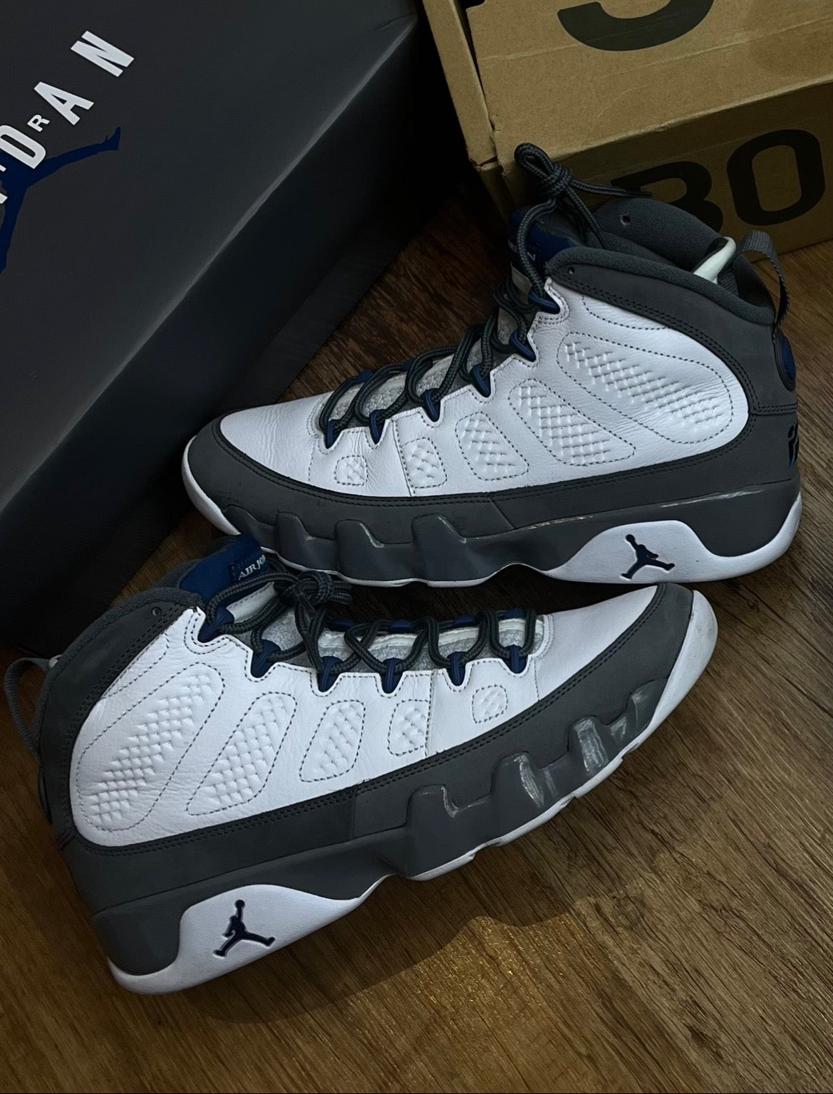 Jordan 9 flint grey French blue PRE OWNED WITH BOX