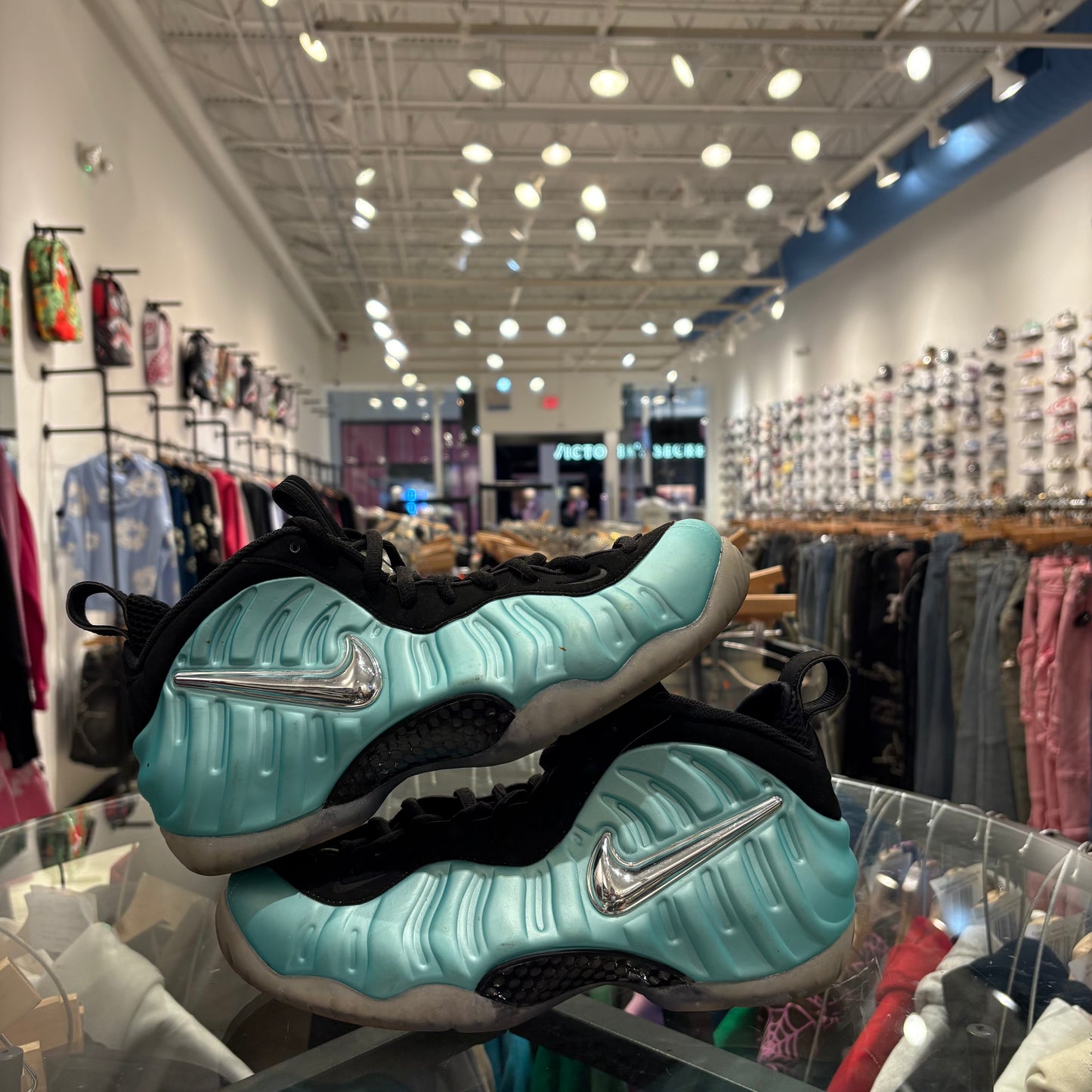 Foamposite ‘Island Green’ USED NO BOX & NO INSOLE