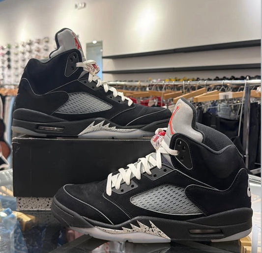 Jordan 5 Metallic USED W BOX