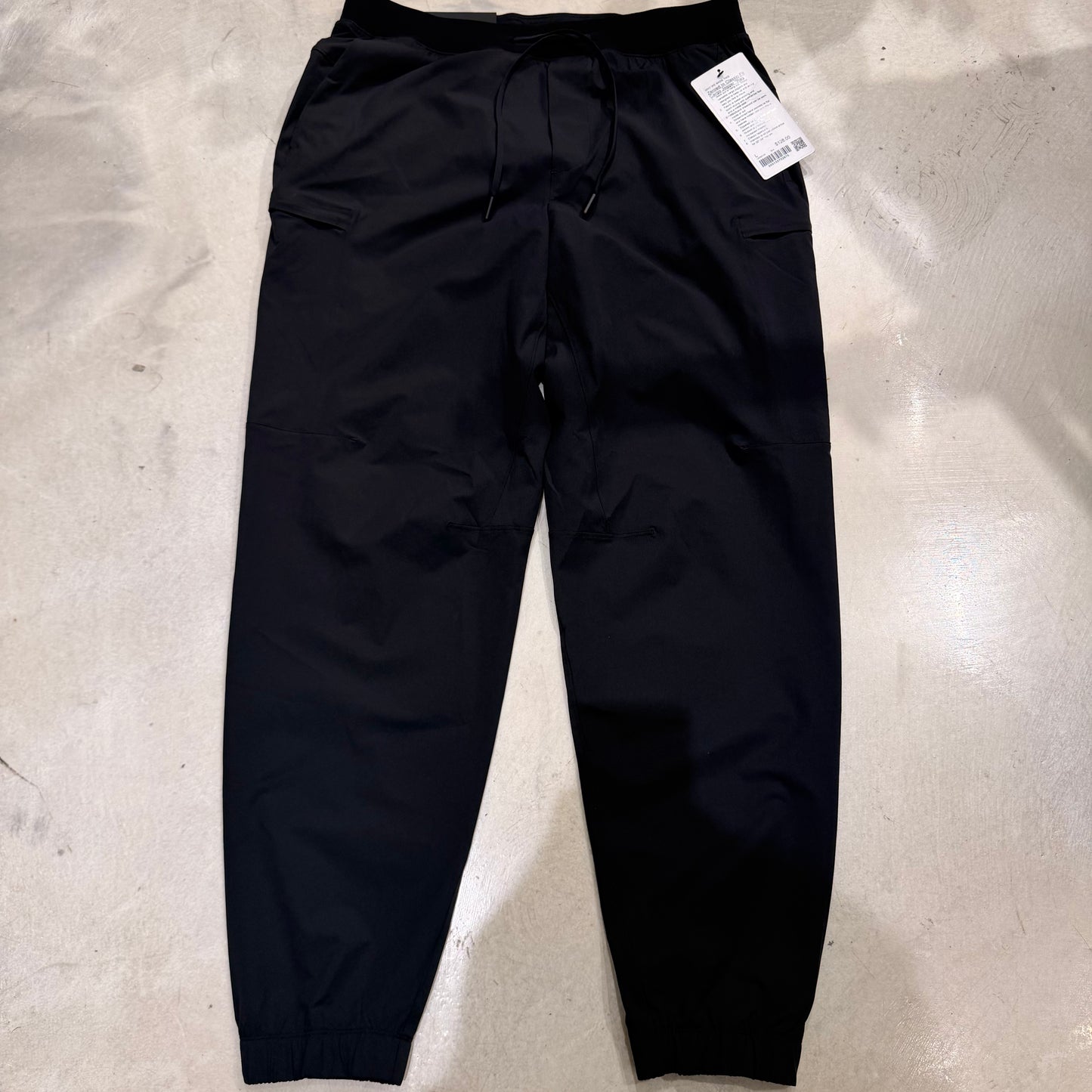 Lululemon Zeroed In Classic-Fit Cargo Jogger Regular