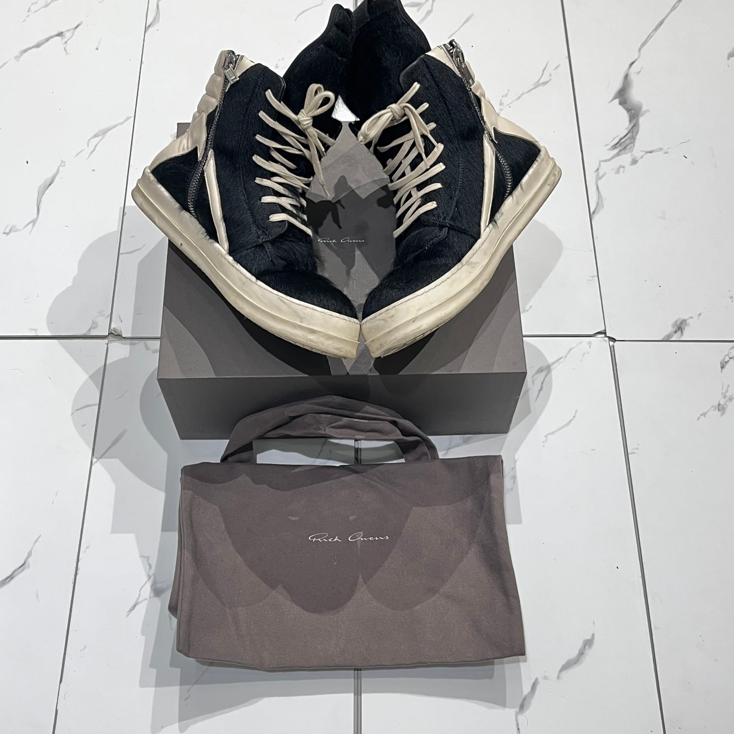 Rick Ownes ‘DrkShdw’ USED W BOX & BAG