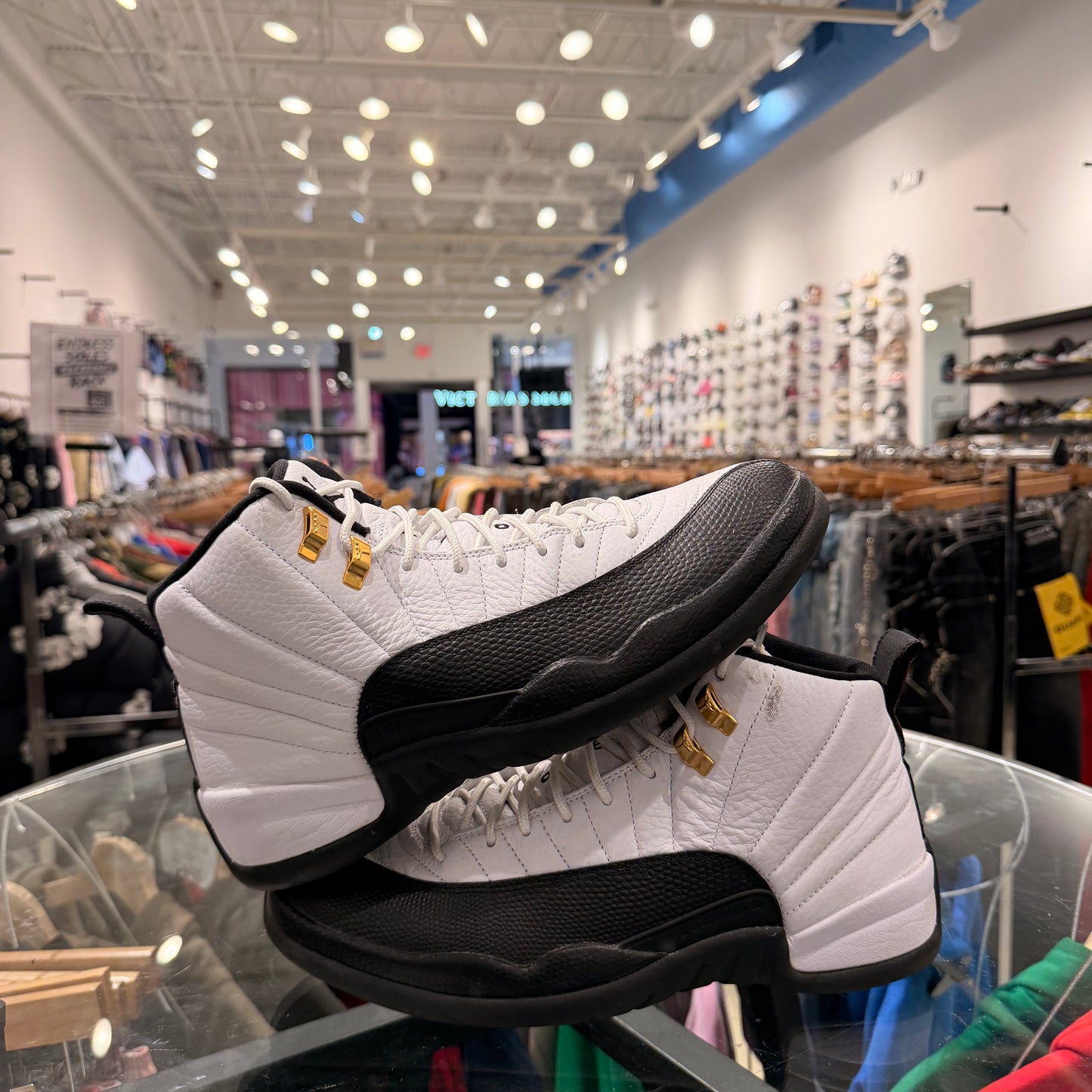 Jordan 12 Taxi USED NO BOX