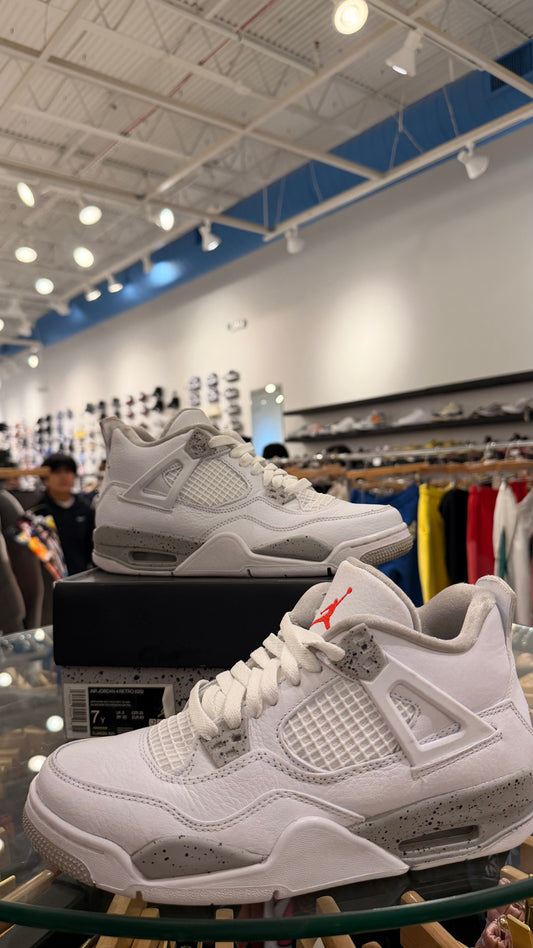 Jordan 4 ‘White Oreo’ used