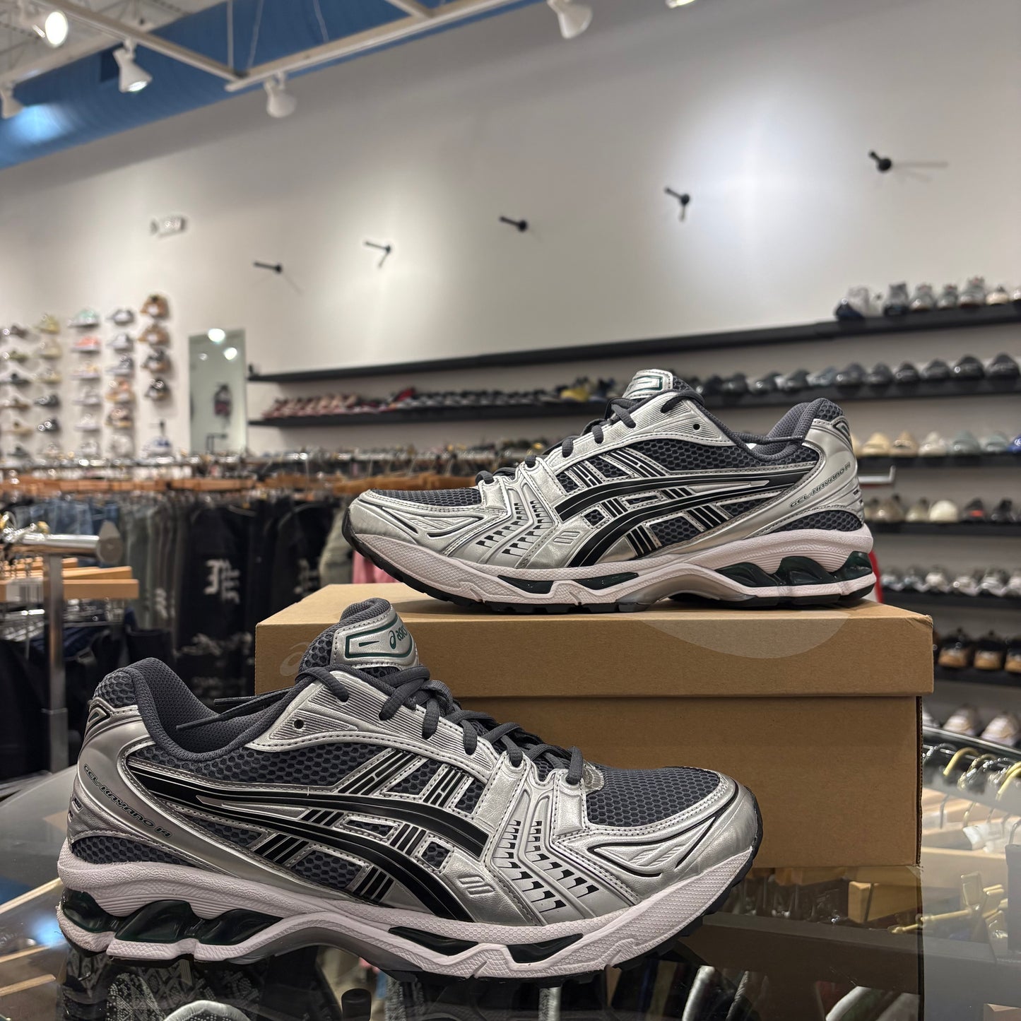 Asics Gel-Kayano Jasper Green VNDS W Box