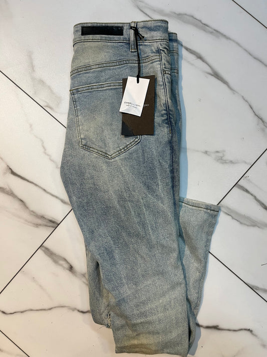 Embellish ripped jeans