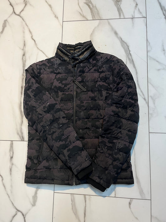 Moose knuckle raincoat