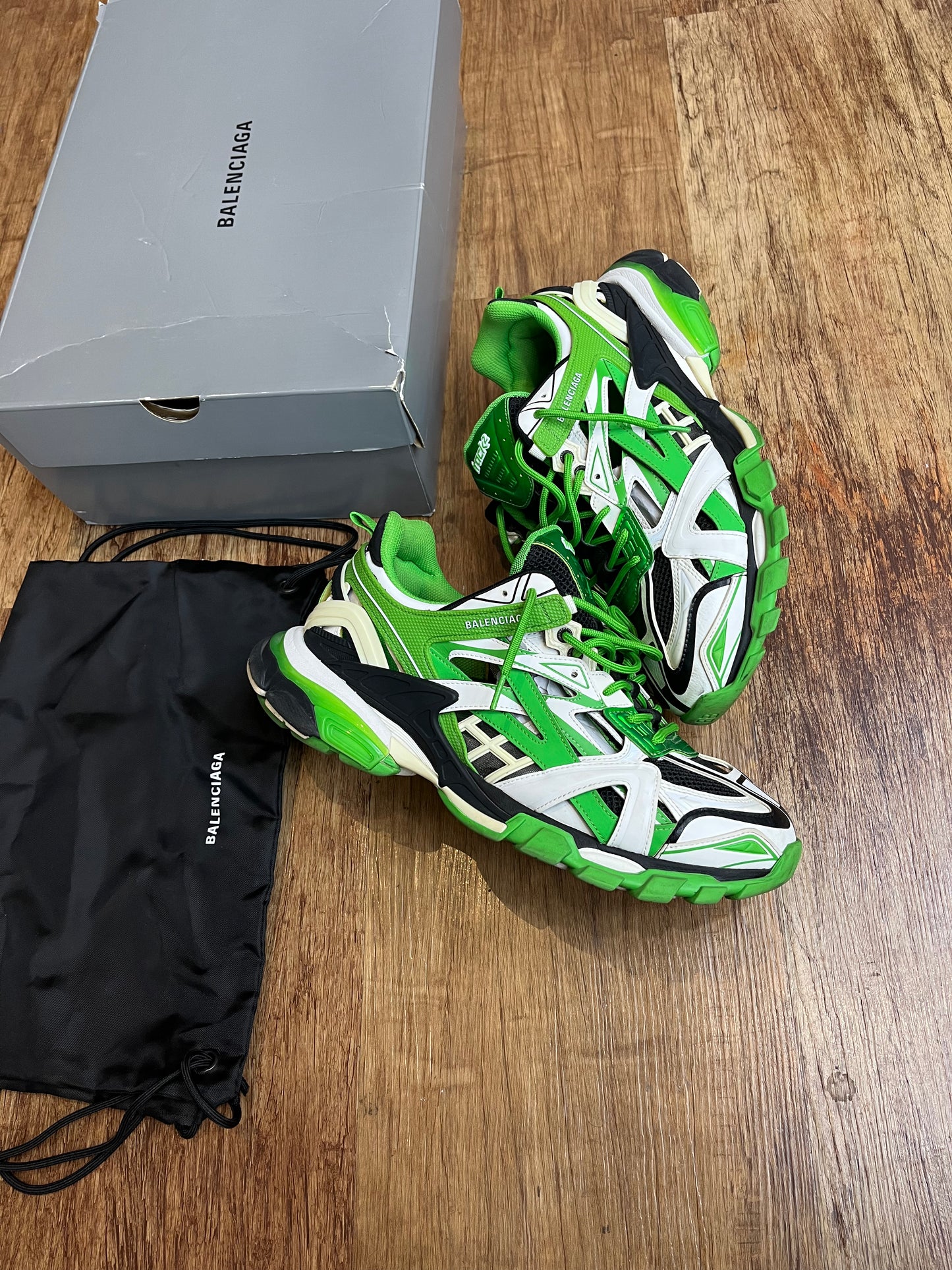 Balenciaga tracks pre-owned