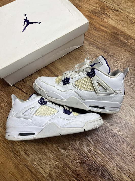 Jordan 4 purple metallic (PRE OWNED WITH BOX)