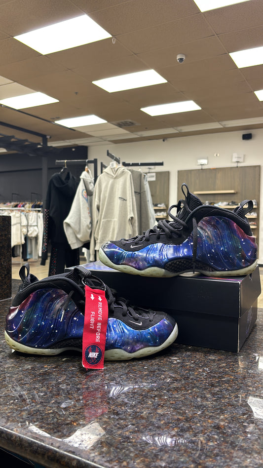 Nike Air Foamposite One
Galaxy (2025) Used